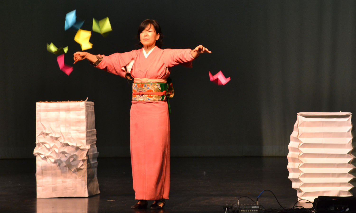 Origami Tales with Kuniko Yamamoto
