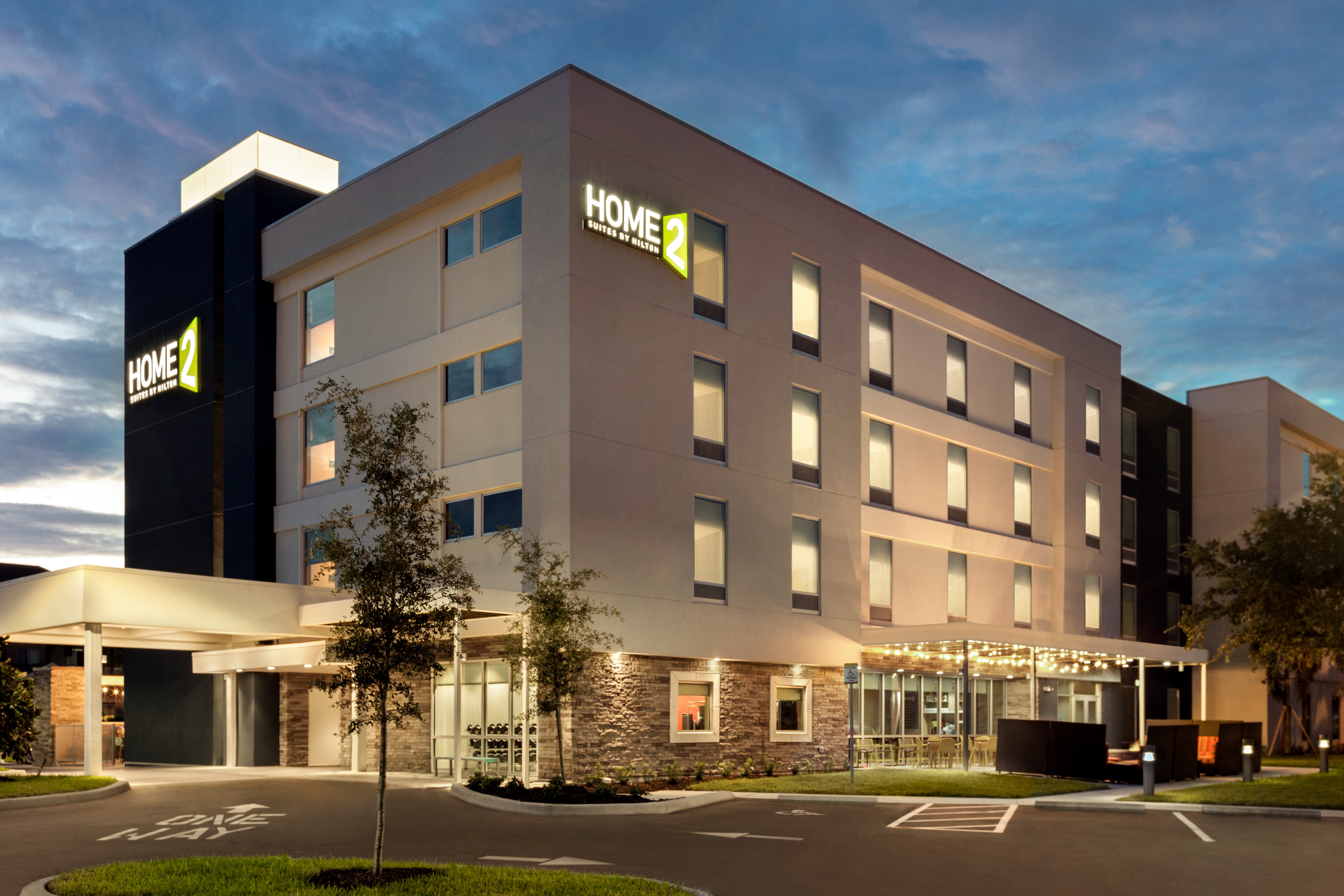 SRQHT_Exterior_02.jpg